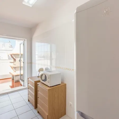 Lovelystay - Spacious In - Balcony And Bbq Portimao